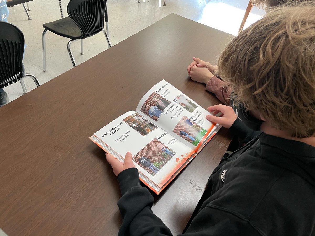 Clinton Middle tweet media