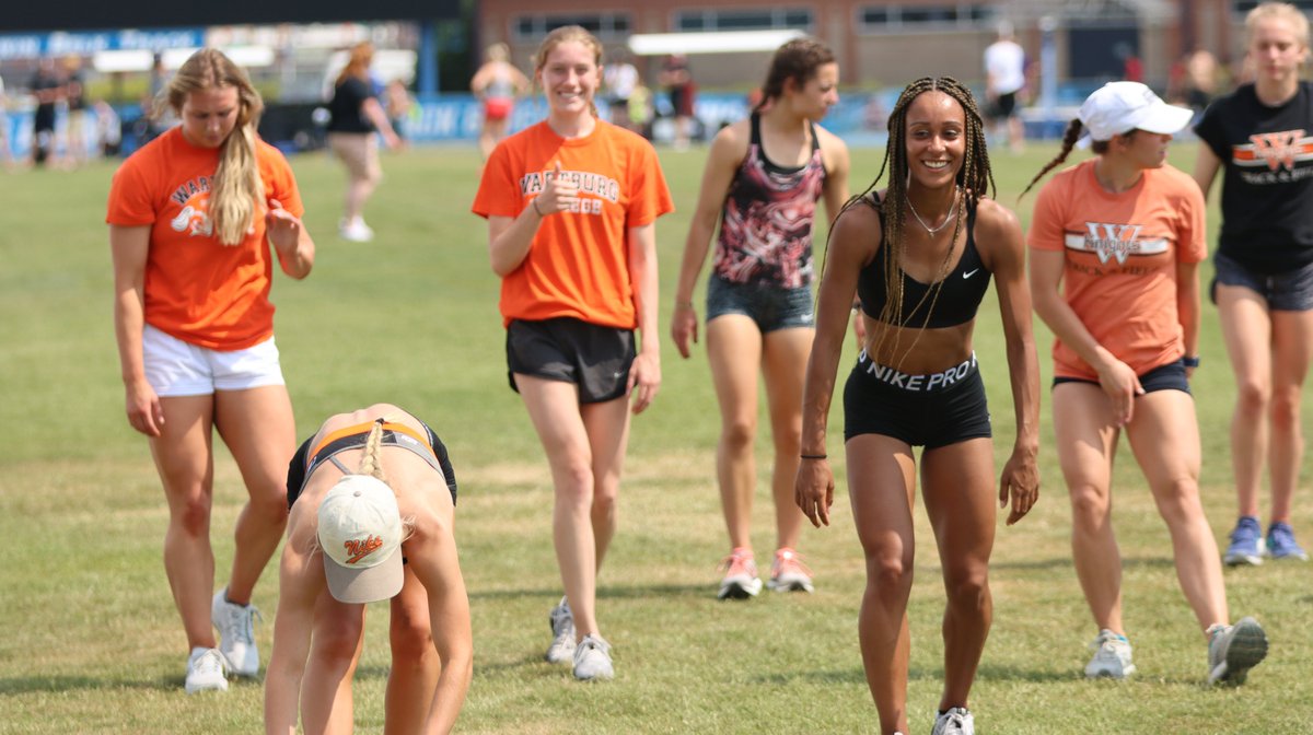 WartburgKnights's tweet photo. Wartburg prepping for day ☝️ of the NCAA Outdoor Championships tomorrow!

🏟️ Irwin Belk Track
📍 Greensboro, N.C.

#GoKnights https://t.co/1NwfZMTj84