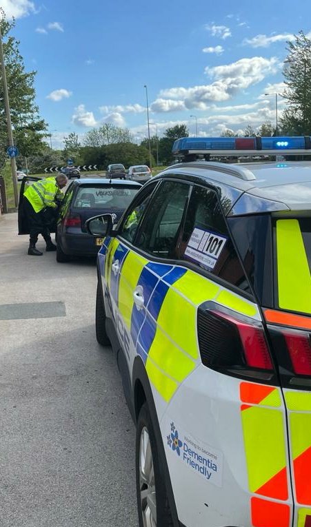 WYP Roads Policing Unit Specials (@wyp_specialsrpu) on Twitter photo SO Walshaw and SC Smith were on duty yesterday. As well as many vehicle checks carried out, 4 tickets were issued for No MOT, failing to comply with traffic lights and 2 x Speeding. They also assited at an RTC.
<a href="/WYP_Specials/">WY Police Specials</a>
@WYP_IFleming
#fatal4 SO Walshaw and SC Smith were on duty yesterday. As well as many vehicle checks carried out, 4 tickets were issued for No MOT, failing to comply with traffic lights and 2 x Speeding. They also assited at an RTC.
<a href="/WYP_Specials/">WY Police Specials</a>
@WYP_IFleming
#fatal4