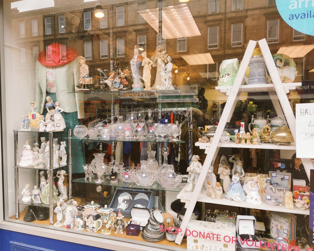 Fresh Batch of #vintage #homeware put out today. Come get it before its all gone 😍 #nao #wedgewood #caithness #lladro #lacreuset