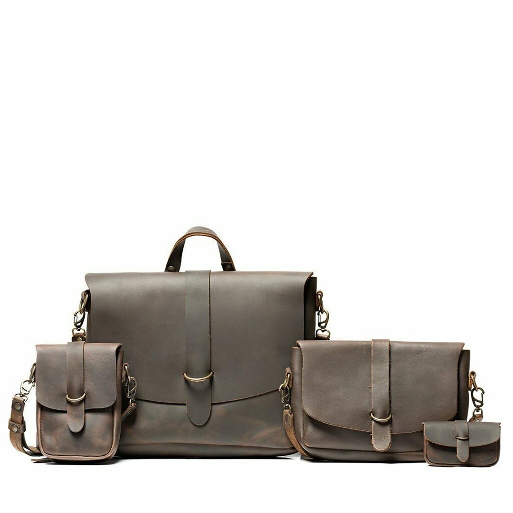 The @loveforty1 Koroha bag has always been one of my favorites. And now there’s a WHOLE collection! Which one do you have your eye on? #leathermilkofficial #love41 instagr.am/p/CPWF1FbB68M/