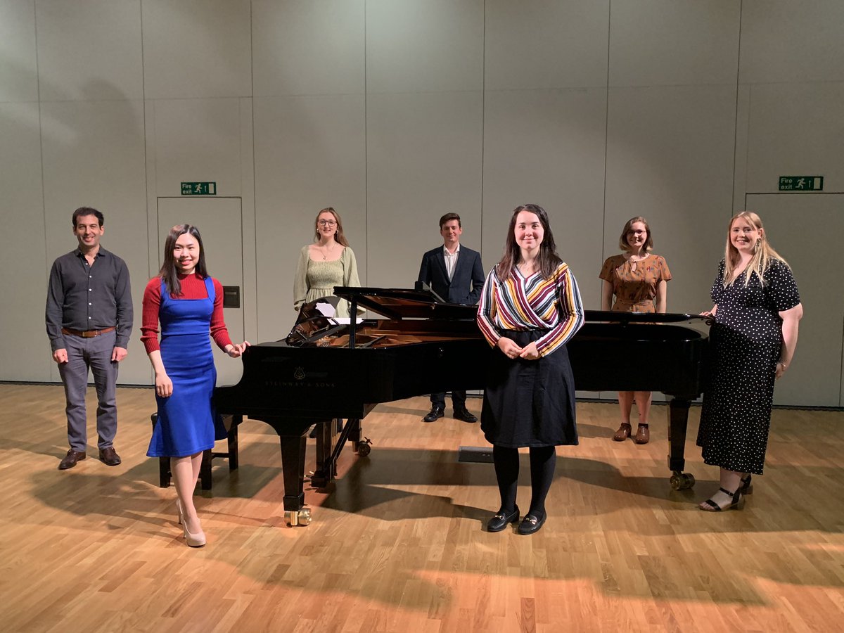 Emilie Capulet tweet media