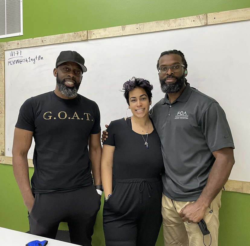 BambooCowork's tweet photo. #DetroitisforDoers one of our favorite phrases.
Are you working on your business this summer? Grow with us #Downtown. https://t.co/x8Fy6qTFwt