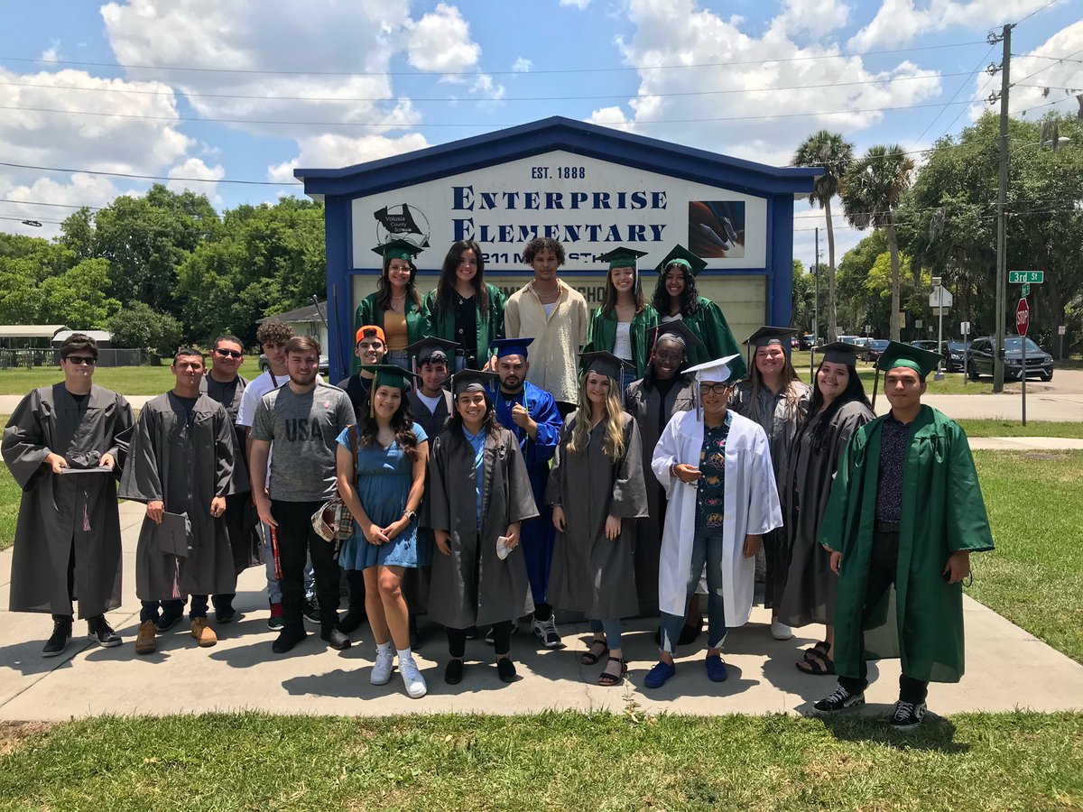 Senior walk at Enterprise Elementary! 🥺