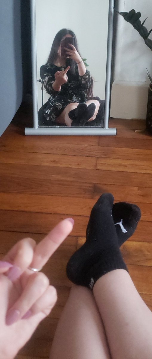 DeesseLynda's tweet photo. Au pied les merdes

Findom fredom moneymiss moneyslave paypig footslave paypig domina soumis fetichiste https://t.co/M1sN3c2rrl