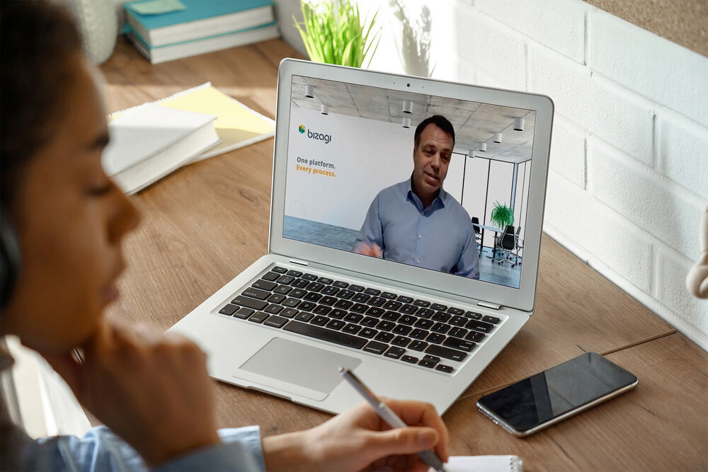 bizagi's tweet image. &quot;Automation has freed finance up from routine tasks &amp;amp; put us in the co-pilot slot of the company.&quot; #Bizagi #CFO Nick Taylor spoke about the importance of business automation with the CFOs of Roboyo and ABBYY CFO.
Watch on demand now: okt.to/gys28O

#FinanceandOperations