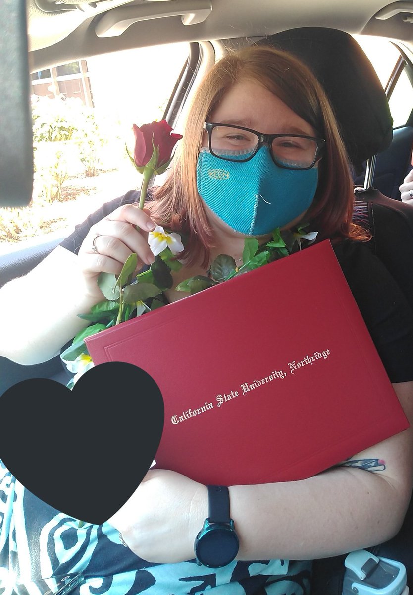BearkodaReads's tweet image. I did it, the car graduation thing 🎓 &quot;#CSUNgrad