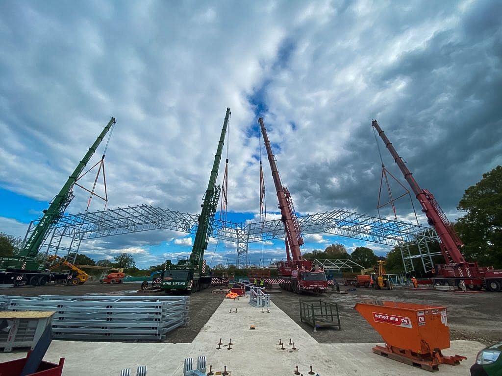 Wow-Wednesday!

Okay... so not an official day, but we thought that this incredible work deserves it's own shout out! 

This is one of the first lifts of our Meganova #structure that we are currently #building in the UK. 

Stay tuned for more info on this one!