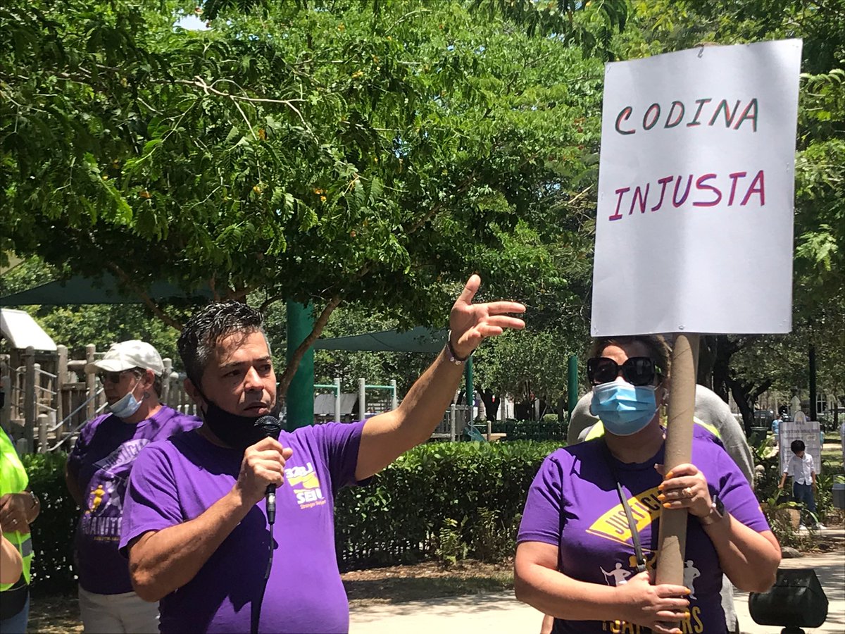 32BJFlorida's tweet photo. "We lost our jobs but I'm happy to be here. We're counting on everyone's support." Former janitor @DowntownDoral, Angel Perez lost his job after fighting for better working conditions. Call building owner #Codina and tell them to give him his job back, 305-592-0681! https://t.co/ibvSfX8oES