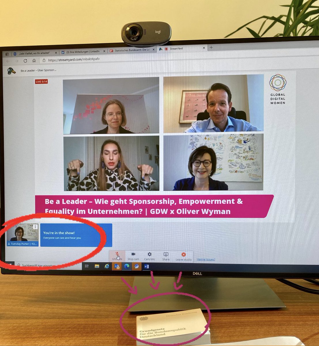 #Backstage featuring #DasGrundgesetz (belated happy birthday 🎉) by 
#GDWRemote #GDWxOliverWyman #WieGehtWandel