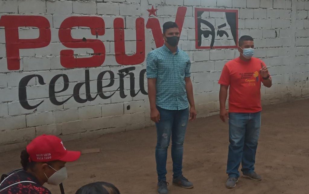 JPSUVCed's tweet image. #26May | 🇻🇪📢 Se realizó encuentro con el Estado Mayor de los Movimientos y Misiones Juveniles; y miembros de los Partidos del GPP para realizar la captación para el inicio del registro electoral del CNE rumbo a las elecciones del #21Nov.

#DiálogoPorLaPatria

📲 @JPSUVCed