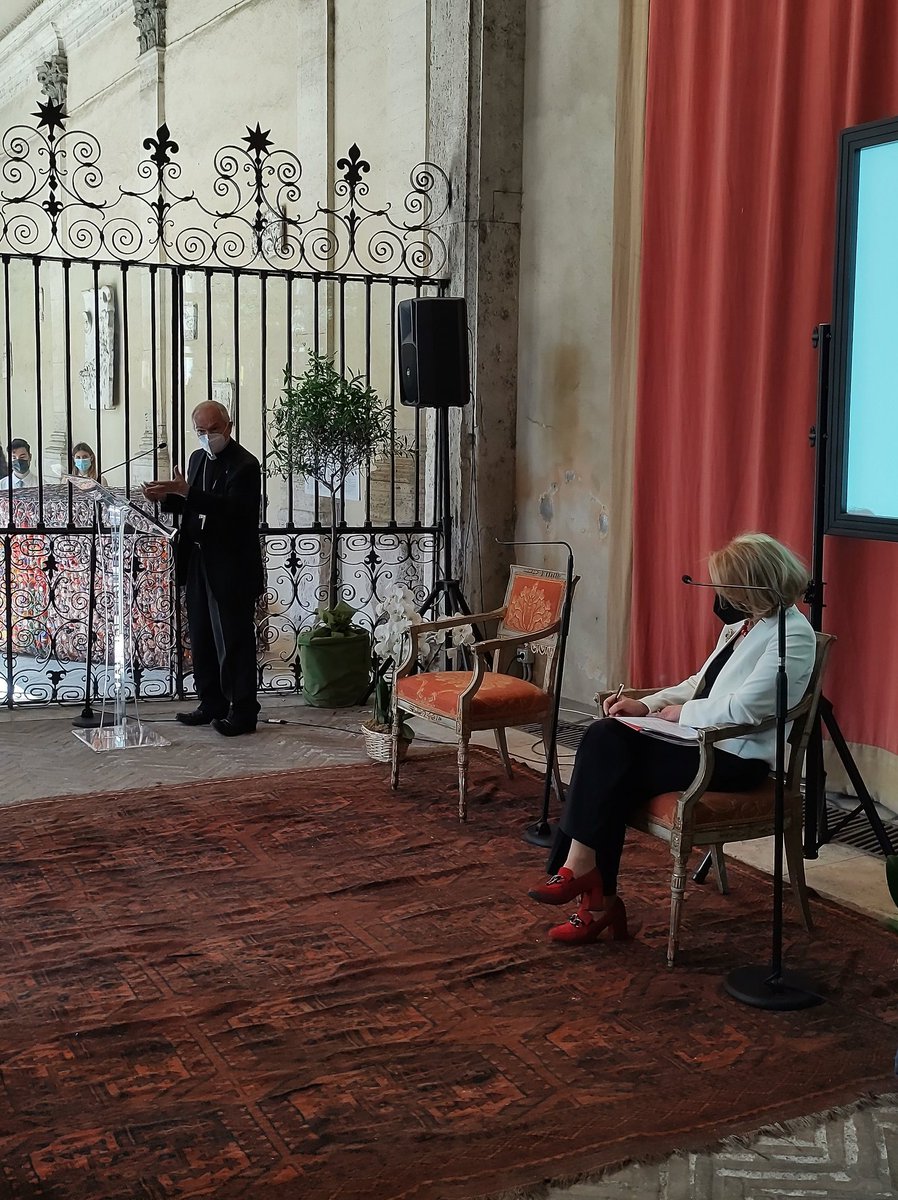 ItalytoHolySee's tweet photo. #26maggio2021 Inaugurazione a #PalazzoBorromeo della IV Edizione del #Master in Management delle Organizzazioni e Dottrina Sociale della Chiesa #MODSC promosso da @unitorvergata
 
📺 Per rivedere la diretta 👉 https://t.co/jymajnJFds https://t.co/3pWvXJdSAE