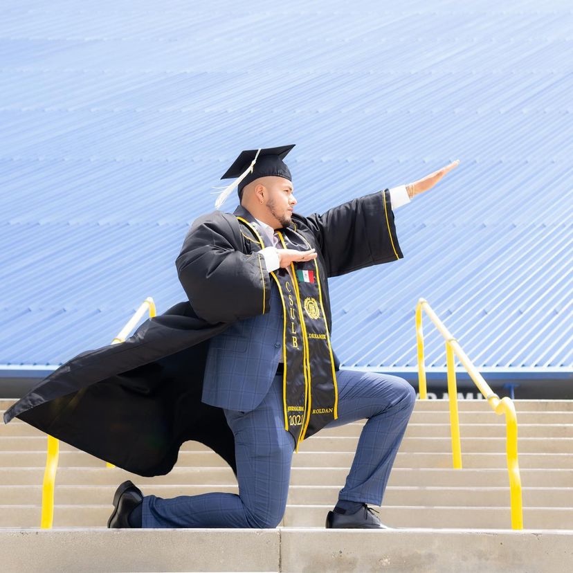 CSULB's tweet photo. Beach Grads: We love seeing your photo posts! Keep them coming. 💛

Today is Wednesday Wisdom. In the replies, or in a tweet using the #BeachGrad2021 or #BeachGrad2020 hashtag, let us know a piece of knowledge or advice you've taken with you during your time at CSULB. https://t.co/G41cip52aJ
