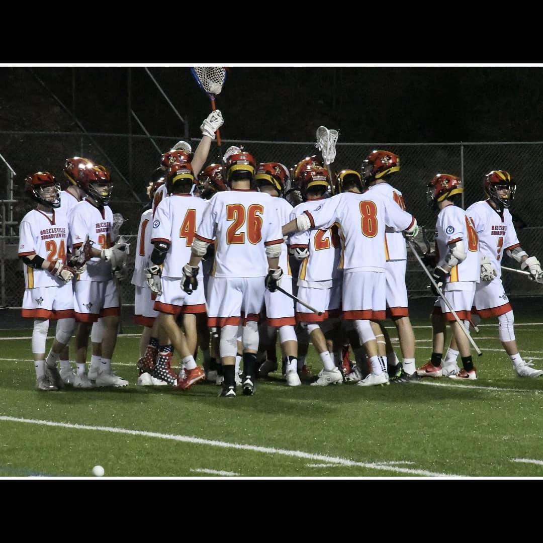 Next Wednesday, June 2nd we will try to have an alumni hangout or throw around at 6pm in the stadium. DM us if you're an Alumni from the program and interested in coming...