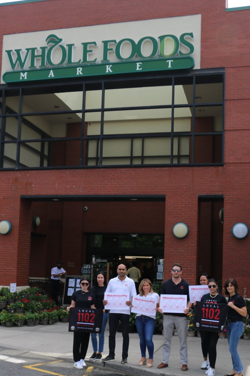 .<a href="/RWDSU/">RWDSU</a> <a href="/Local_1102/">Local 1102 RWDSU/UFCW</a> members out in full force today to say: #MakeAmazonPay! We're joining workers around the world in demanding that Amazon stop its union-busting tactics and treat workers with the dignity and respect they deserve! #1u
