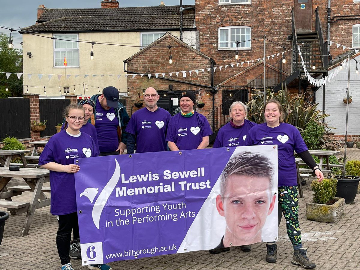 denisamccarthy's tweet photo. Day 3 of the #walkforlewis #theatrewalk completed.
18.5 miles from @CurveLeicester to Kegworth.
Another brilliant effort from everyone involved today.
Kegworth to @DerbyTheatre tomorrow.
https://t.co/CLvxvjasqT
#OnOn #18milesfor18years https://t.co/okm4xqjnFJ