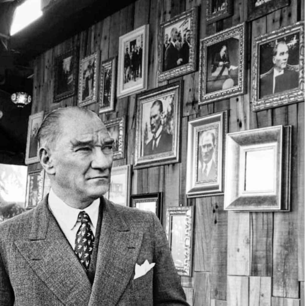 #EmrinOlurReis  #başkomutanımatatürk