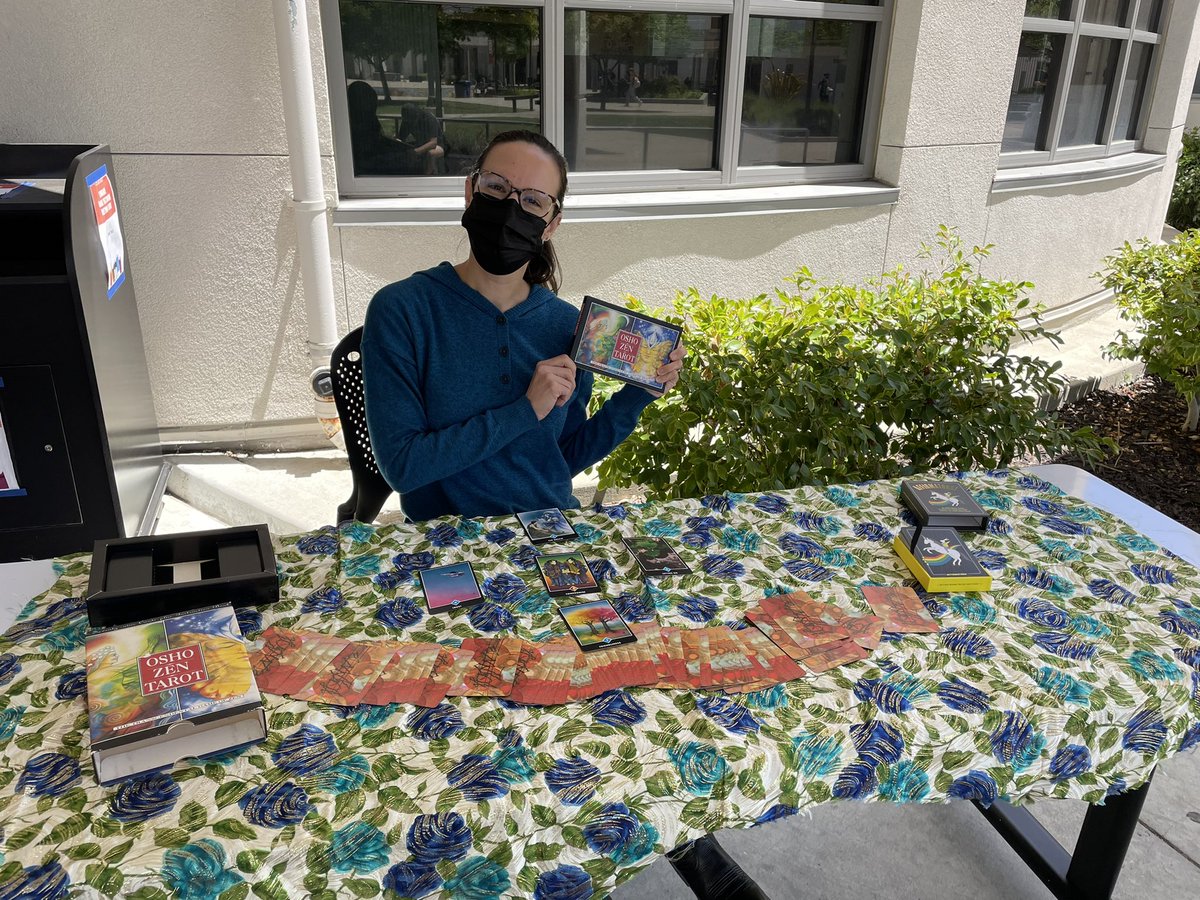 Wellness Wednesday: Get some clarity with a tarot reading from Mrs. Quick. #SRVLibraryLove