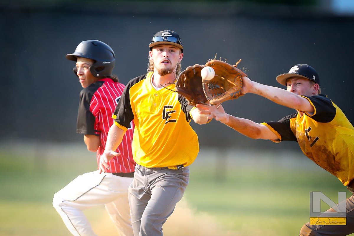 LesNicholson's tweet photo. South Laurel > Clay Co 2021 @KHSAA #baseball @CanonUSAimaging #1DXII @CanonUSApro @TimesTribuneKY @sentinelecho https://t.co/DD3hzOmSNk