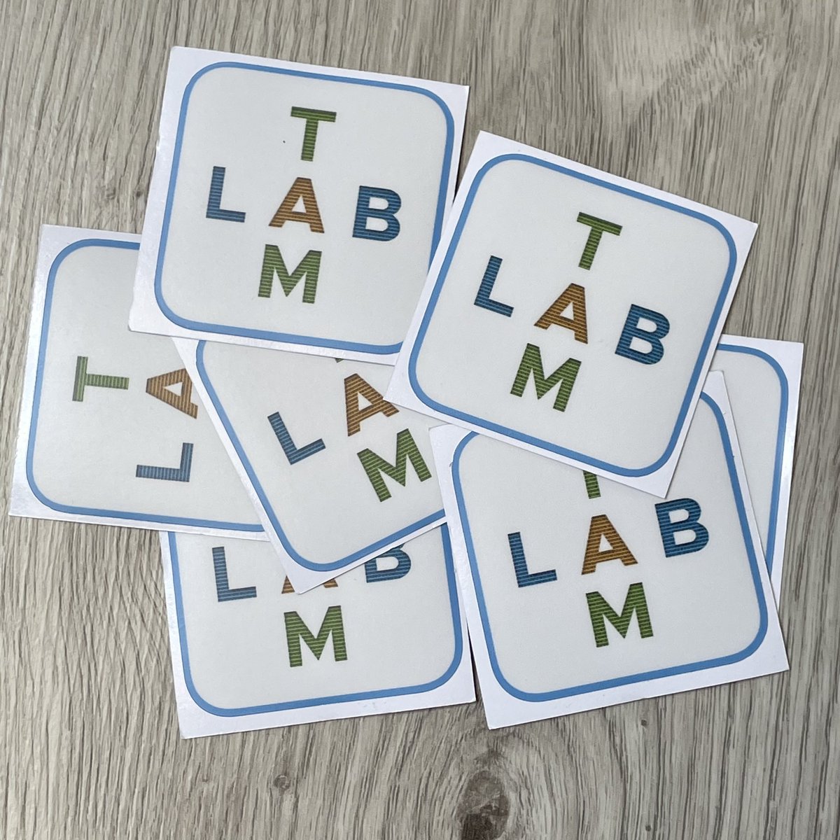 TinaAvilaMZ's tweet photo. Got some stickers 🤪 #vmwaretam #tamlab https://t.co/QxVuU7M1a0