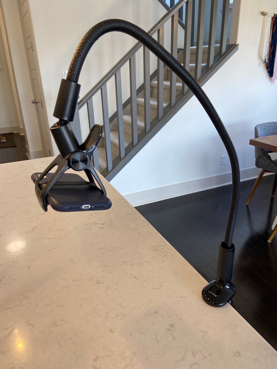 Chris Snow tweet media