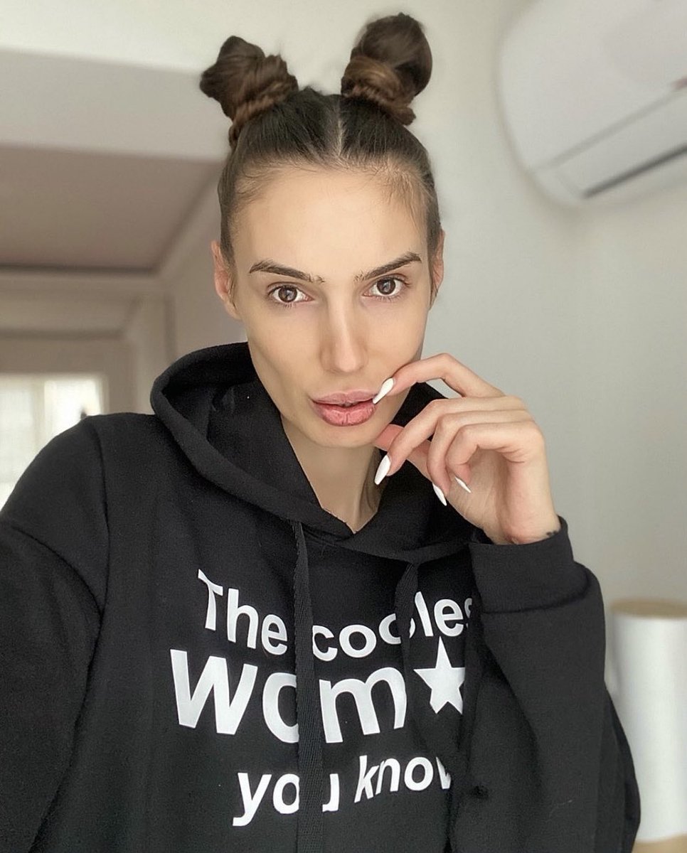 Hiiiii there❤️💕😘.