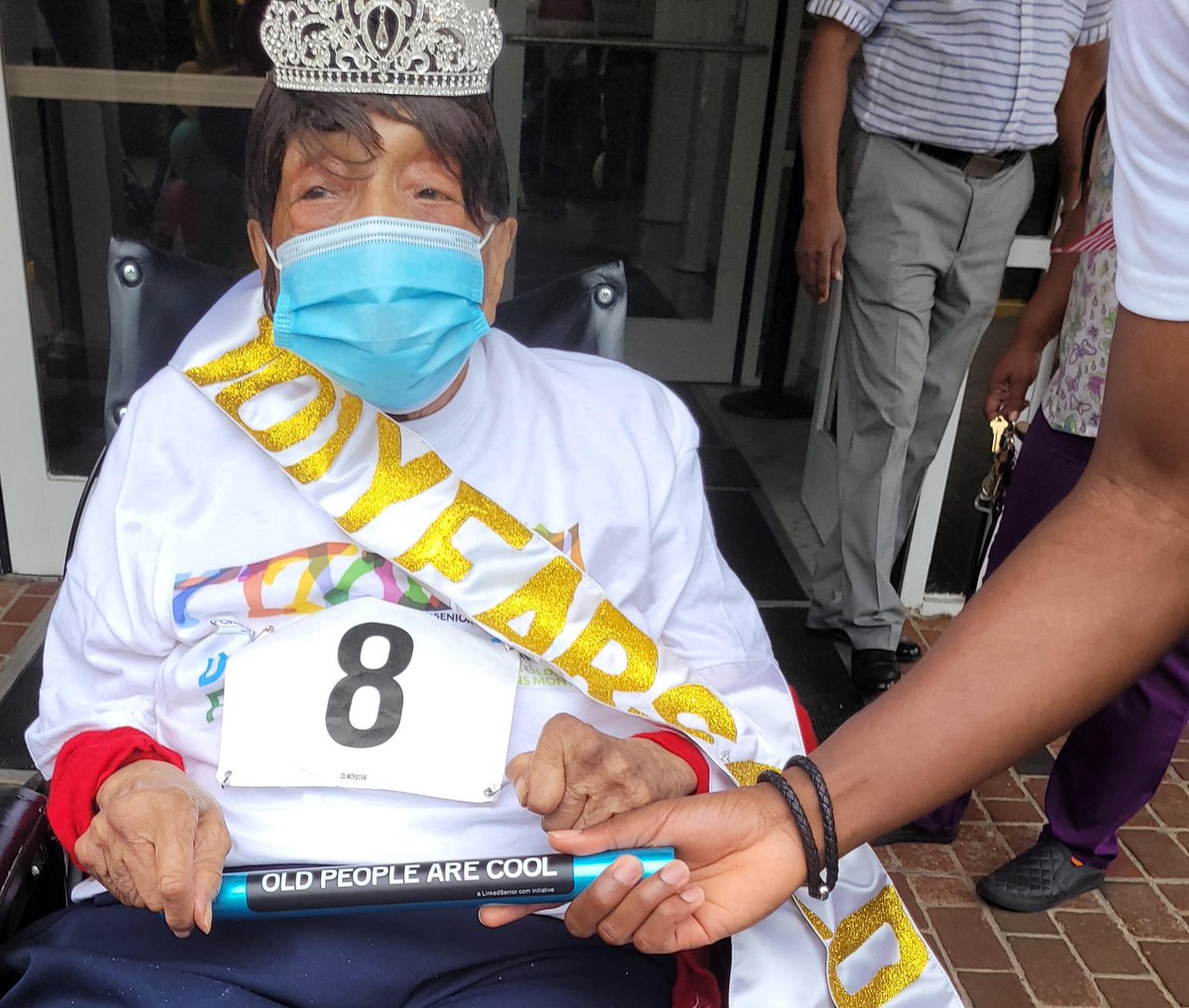 linkedsenior's tweet photo. The DC #LongevityFunRun celebration of senior living communities continues at Stoddard Baptist Nursing Home! 🤗 #OlderAmericansMonth #gerotwitter @Oldplparecool @growingbolder @thischairrocks https://t.co/EJebrUcnmc
