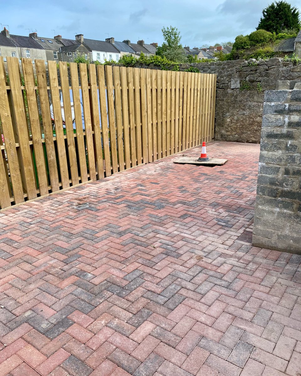 meyrick_develop's tweet photo. Nearing completion on our final apartment at Meyrick House #regeneration #towncentre #pembrokedock  #residential #property https://t.co/sluCdC35hT