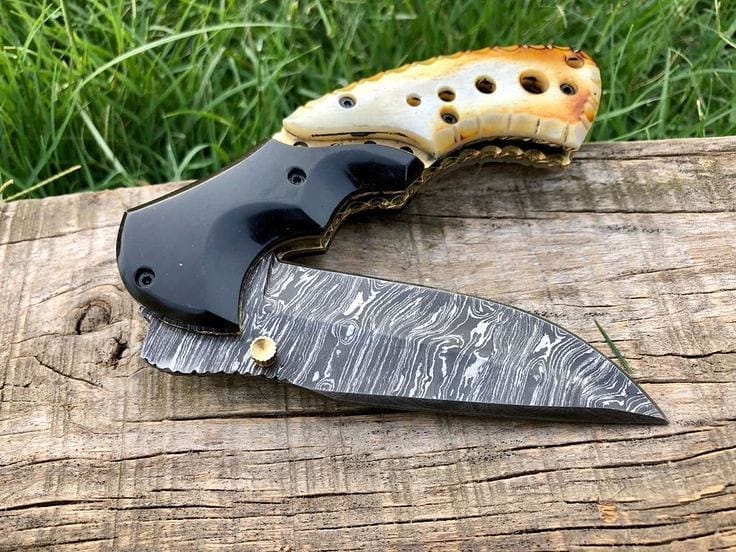 KnivesTk's tweet photo. 🔥Forsale*
🔪New Handmade Damascus Steel Sharp Edge Blade Pocket Knife With Unique Handle.
👉For More info And Good Price Text me📬
#knife #knives #knivesedc #damascusknives #pocketknives
#handmadeknives #huntingknives
#forgedinfire #hunters #camping #bestgift #cutlery #forsale https://t.co/OKZpdyqE4Y