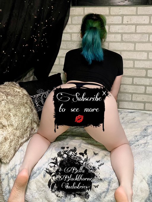 Subscribe to my onlyfans for only 3.50$ right now and see this photo and much more 😜 https://t.co/22