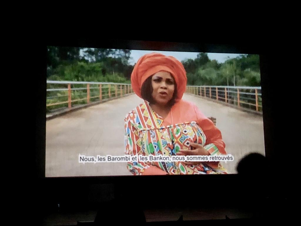 ChrisGuilhou's tweet image. Honoré de recevoir le Premier ministre du #Cameroun, M. Joseph Dion Ngute à l&apos;Institut Français  pour la projection d&apos;un beau documentaire sur les peuples #Bankon et #Barombi 🇨🇲 Un message de diversité et de paix.