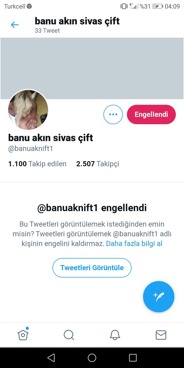 Nalan58441's tweet photo. Arkadaşlar bu arkadaş tektir itibar etmeyin evli ve çocuklu çiftiz dedi karşılıklı numara verdik aramış sevgilim varda beni tek alın sevgilim şimdi gelmez sahtekar dolandırıcıdır çakal https://t.co/zgyTo5YoUm
