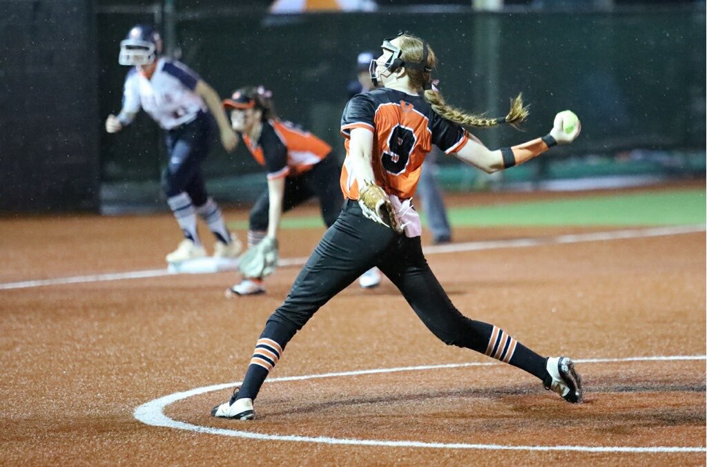 GAME ☝️ TO THE LADY JACKETS! 
Final. 5-3. #JFND
