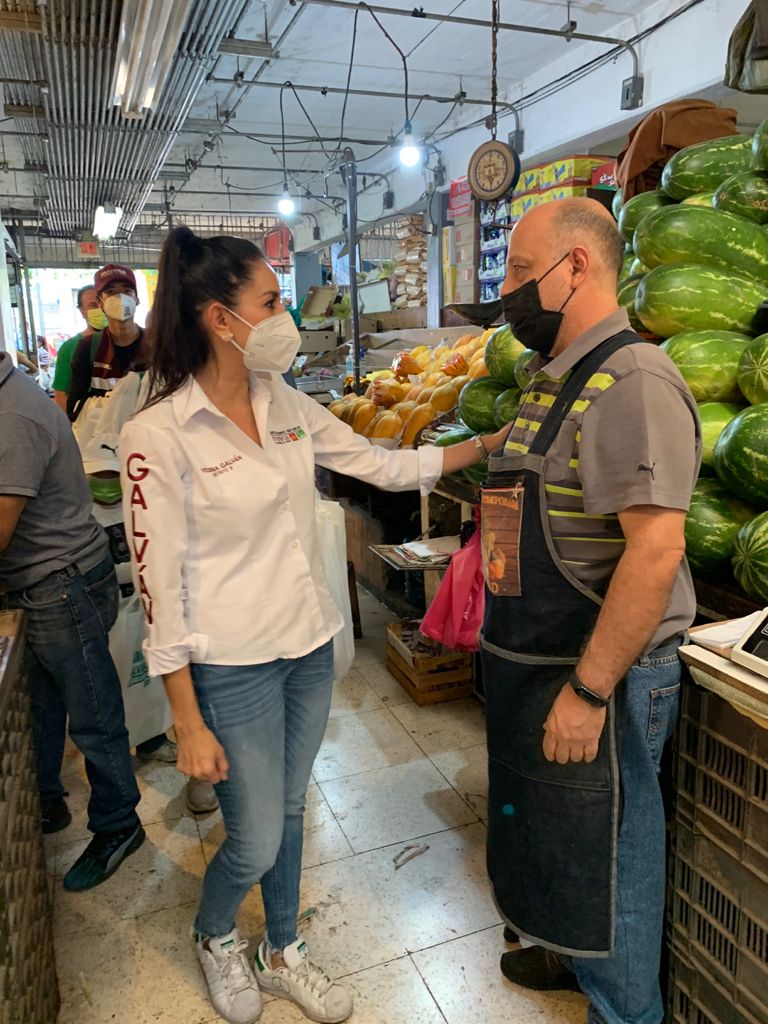 yeseniagdl's tweet photo. En el mercado Alcalde platiqué con los comerciantes, seguimos avanzando en la presentación de las propuestas para buscar el beneficio de toda la gente.
#JuntosHacemosHistoria
#nuestrodeberescumplir
#distrito8 https://t.co/nFWauhf53W
