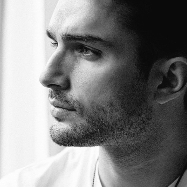 OutcastKoala's tweet image. #NotNewToCharacter
#NewPinnedTweet
#DarkAndMistrustful
#UpdatedBio
"I am a father for most. Everything else comes second. I will kill those who endanger my son. I don't care who. I am a broken soul, never to be repaired or to grow from ashes."