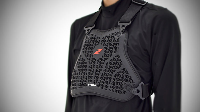 plot_p2's tweet photo. 【#ZANDONA】JMCA推奨胸部プロテクターLevel2 NetCubeチェストGTのご紹介
詳細はこちら https://t.co/wFBaMFA9vL
#ザンドナ #NETCUBE #胸部プロテクター #チェストGT https://t.co/LLxkUZf8ZN