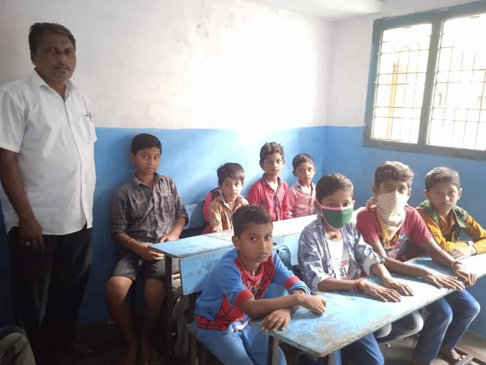 world_harvest's tweet photo. These are recent photos of our beautiful orphans receiving lunch &amp; schooling. Praise the Lord! Thank you for all your help family. You are making a difference!

If you would like to partner with us to help us continue this work, please click on this link https://t.co/CpZ6hzN9MH https://t.co/lFFumFTuBM