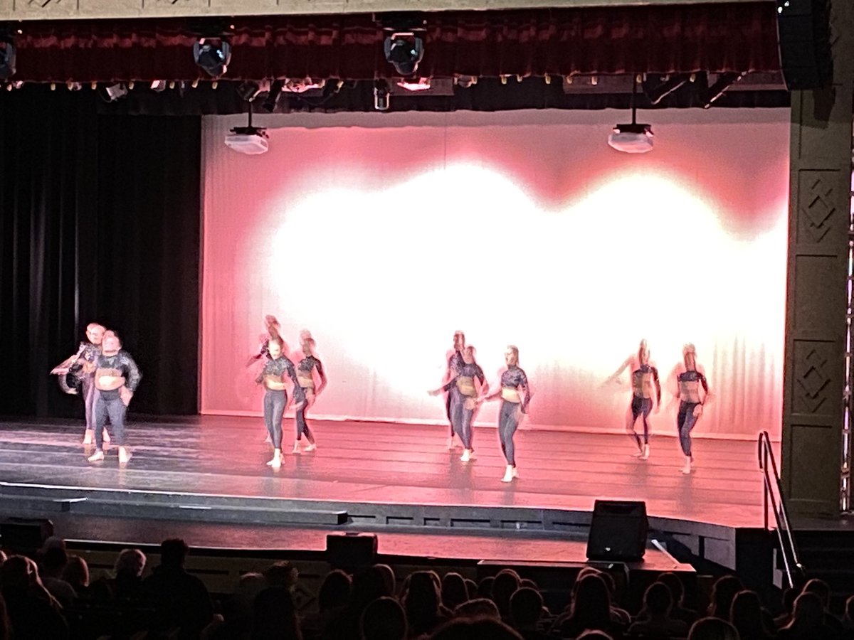 Greg_Maughan's tweet photo. Always great to see EHS Dance Company represent! They put on an amazing performance tonight at East- so great to have it live and with an audience!!! Way to go Dance Co!!! https://t.co/KJgYgJRGST