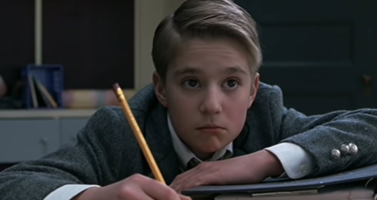 enews's tweet photo. Breaking: Kevin Clark, best known for playing Freddy Jones in #SchoolofRock, has died after a cycling accident. He was 32. 💔https://t.co/CW49JhL1p7 https://t.co/ZnqZcNsn1z