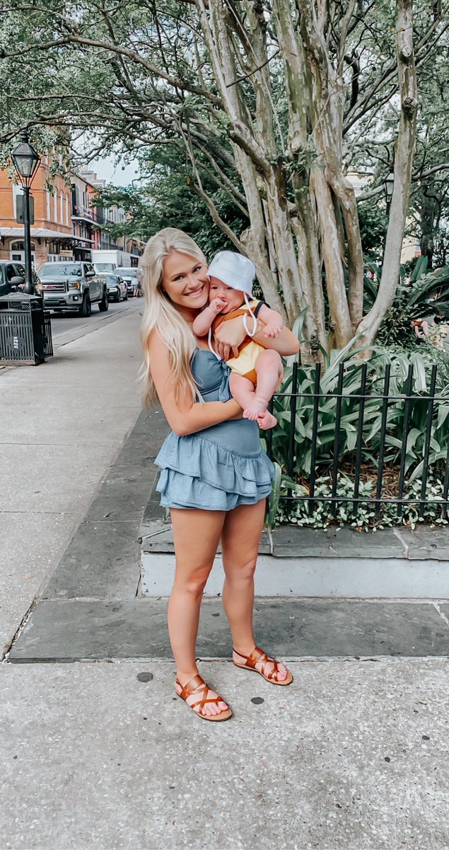 annabigham4's tweet photo. 3 0 D A Y S until my best friend and G-man are in bama forever ✨ i can’t wait for y’all be to here and for all the memories we are gonna make!!!! https://t.co/4WkkbLHbRf