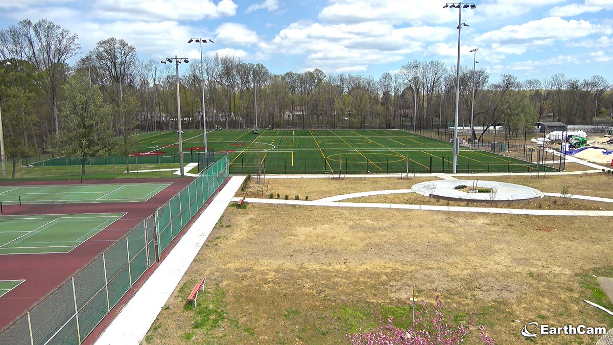 EarthCam's tweet photo. There's no project too large or too small - we got you covered. 🏗️🚧 Check out the 6 month progress of this new multi-purpose field at Normandy Park in Middletown Township, NJ documented by #EarthCam! Watch the time-lapse here: https://t.co/LtYJRHVzdw https://t.co/lR8lRksfos