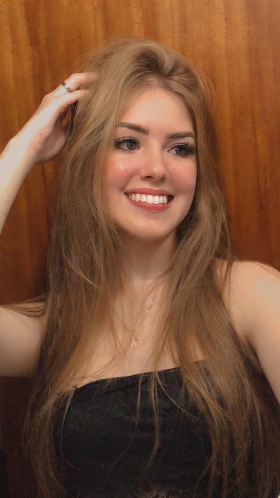 manucpg_'s tweet image. aq tb pq essas fotos n tem um defeito