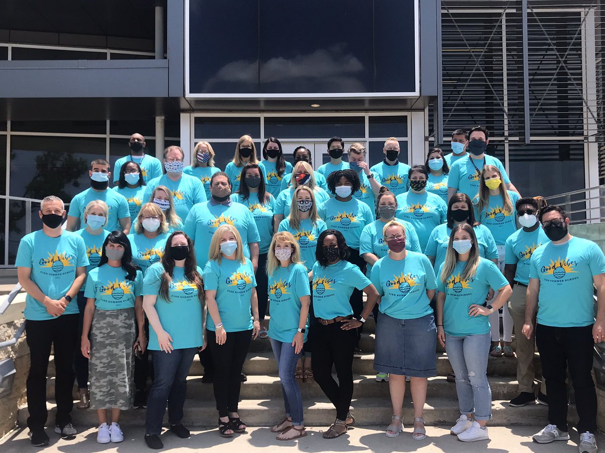 Stephanie Sellers tweet media