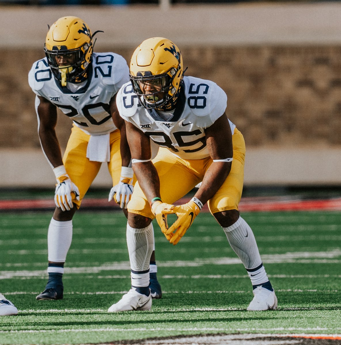 CoachTTrickett's tweet photo. The WVU #SUVs do everything ONE way .... Physical! #SizeAndSpeed @TJ_Banks85 https://t.co/BkPIVoIFwd