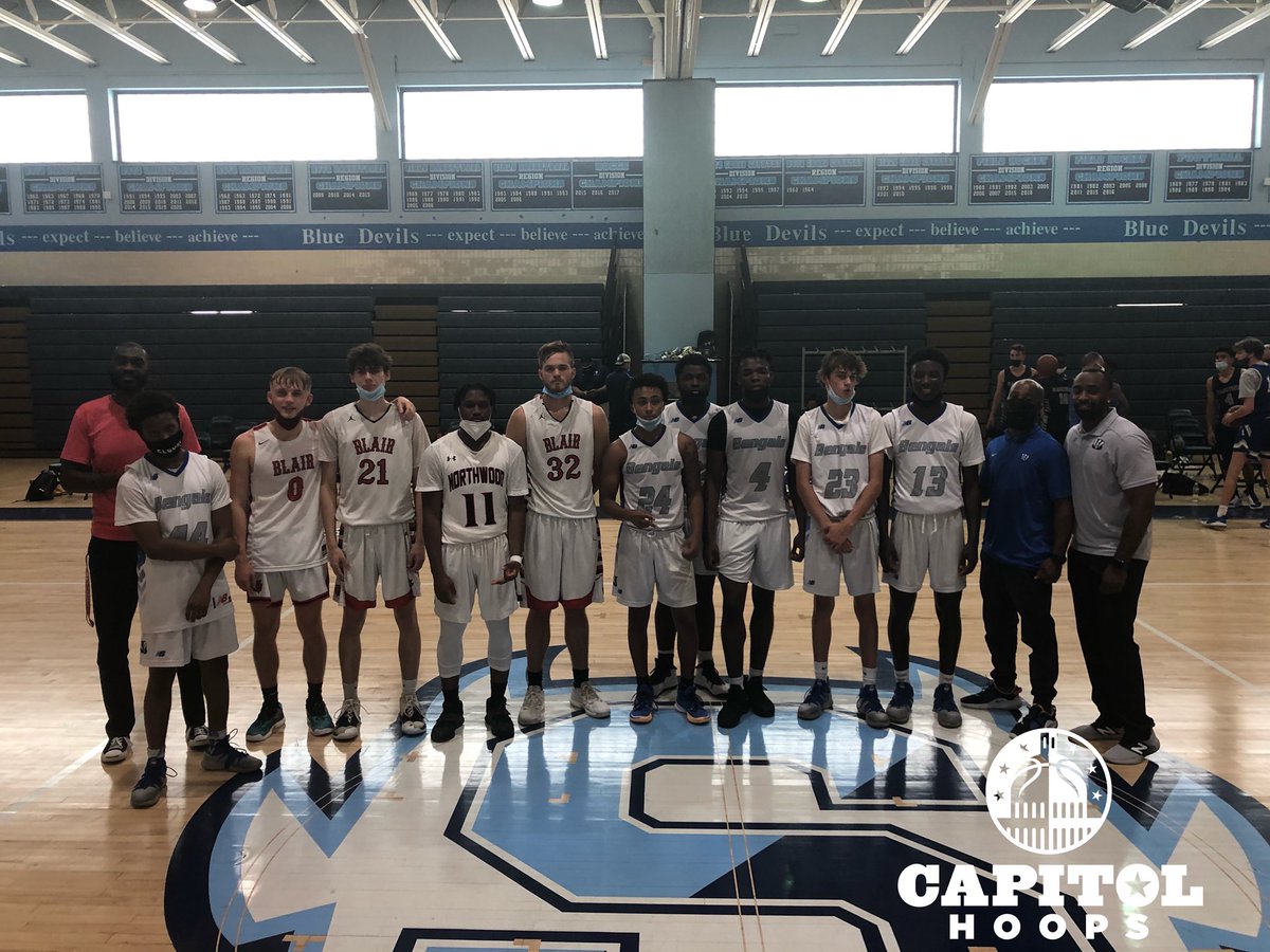 CapitolHoops's tweet photo. Seniors from Blake/Blair/Northwood https://t.co/omZnivuqAD