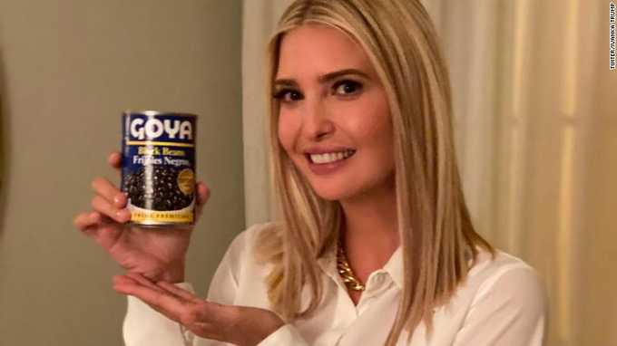 tomiahonen's tweet photo. #IGotVaccinatedAnd Goya Beans
#EntitlementBarbie
#GoyaBeansBarbie https://t.co/WbbyATtDQY