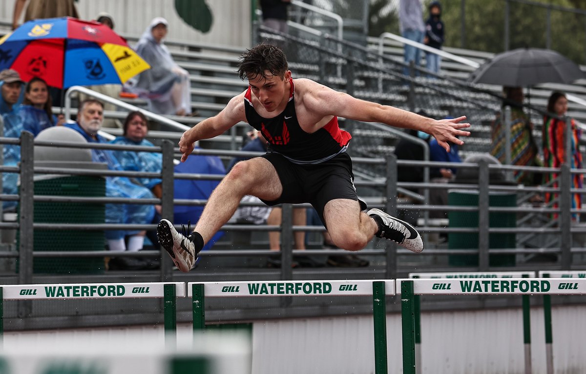 stefanichjr's tweet photo. @BroncosSALT A few photos from last week's track meet at Waterford that were submitted to Southern Lakes newspaper https://t.co/bmNo4bATKB