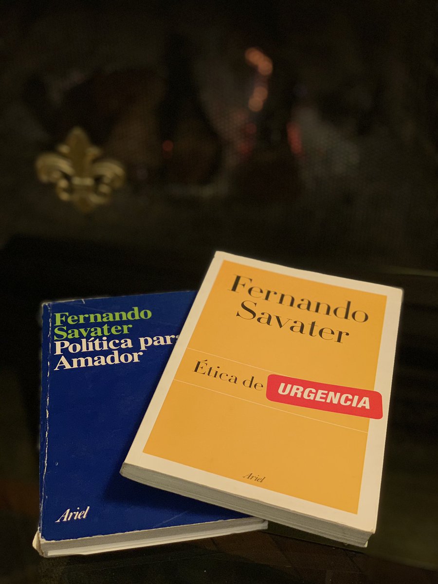 Somos lo que leemos.
Para celebrar el #DiaDelLibro van un par de recomendaciones personales: