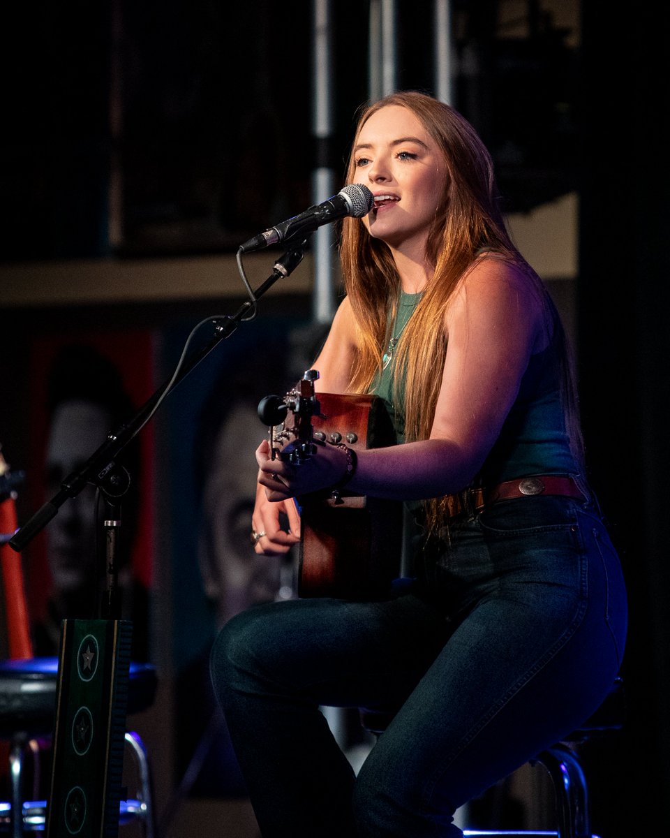 BackstageNash's tweet photo. Check out photos from #BackstageNashville with @LRPOfficial, @thechriswallin, @RayStephenson, @SJmcdonaldmusic and @123tdbaker at https://t.co/yQ6Ur35GMZ!
@beeRollPhotography
#LeeRoyParnell #ChrisWallin #RayStephenson #SJMcDonald #TimothyBaker @3rdAndLindsley https://t.co/SrKTap6HYA