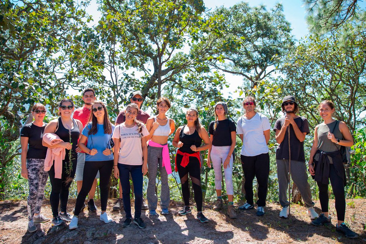 Sierra_Lago's tweet photo. ¡Emociónate con tu estancia!
Lee lo que otros tienen que decir sobre nuestro Resort.

#Sierralago #wellnesssierralago #bienestar #mascotajalisco

https://t.co/EYNKdPFyxe https://t.co/a5gOjV0ssY